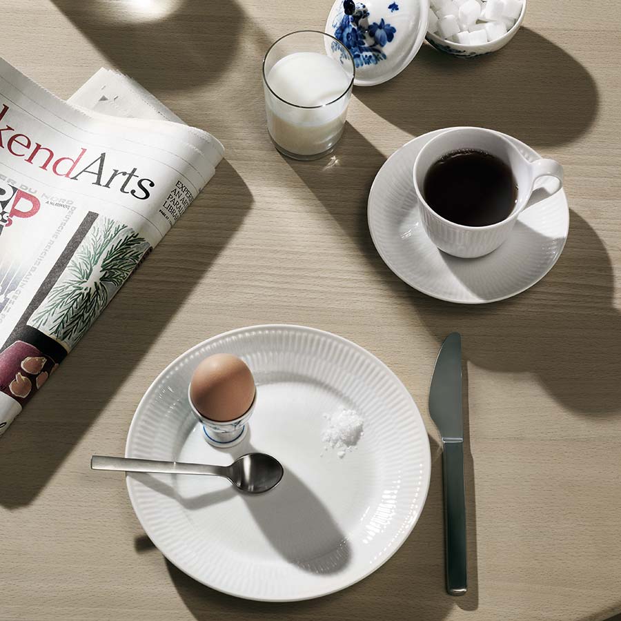 Royal Copenhagen Hvit Riflet Kaffekopp 25cl m/Skål