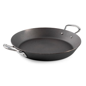 Samuel Groves Sautépanne Karbonstål 30cm med rustfrie stålhåndtak, perfekt for intensiv steking og jevn varmefordeling.