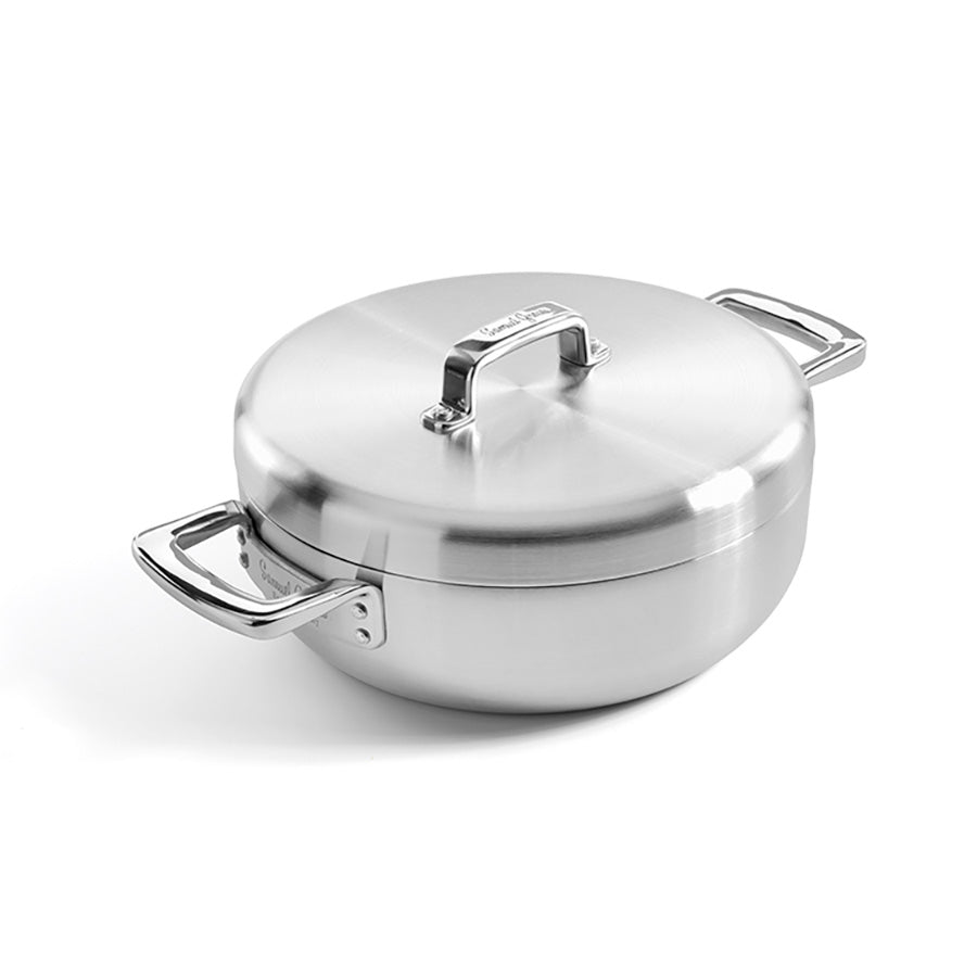 SAMUEL GROVES Sautèpanne Samuel Groves Sautèpanne M/lokk 26cm Urban – kuppelformet lokk i børstet rustfritt stål 90 % resirkulert