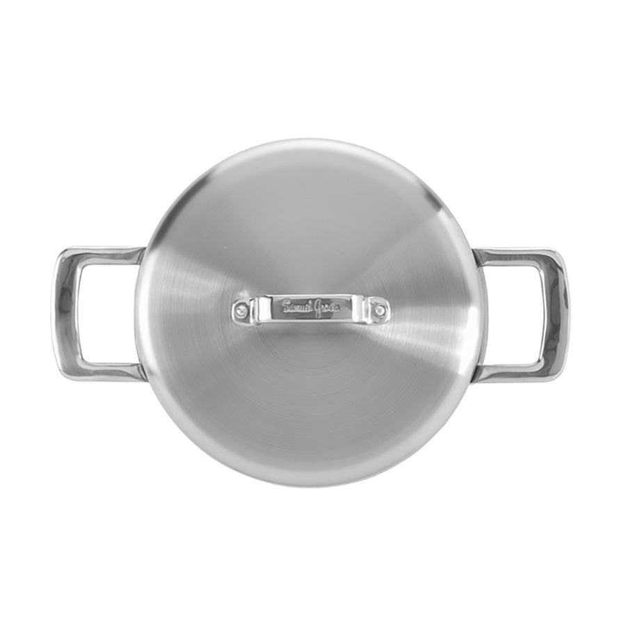 Oversikt over lokket til Samuel Groves sautépanne, med merkevaren tydelig synlig og stilrent design.