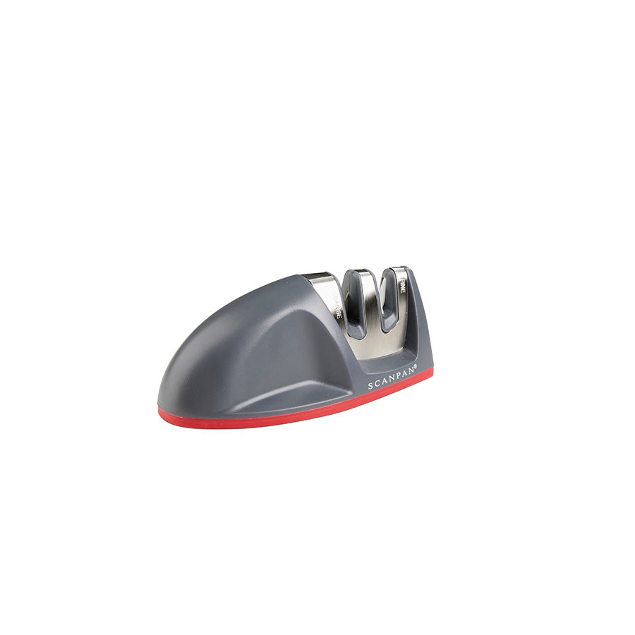 Praktisk og liten Scanpan knivsliper designet for rask og effektiv knivsliping.