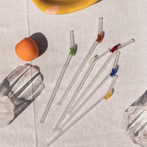 Seasons Summer Collection Sugerør med sjøstjerne i flerfarget glass, perfekt til kalde drikker - 6Pk.
