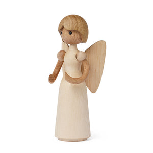 Spring Copenhagen Gloria Trefigur - detaljert visning av en trefigur med myke kurver og vinger, ideell for julefeiring.