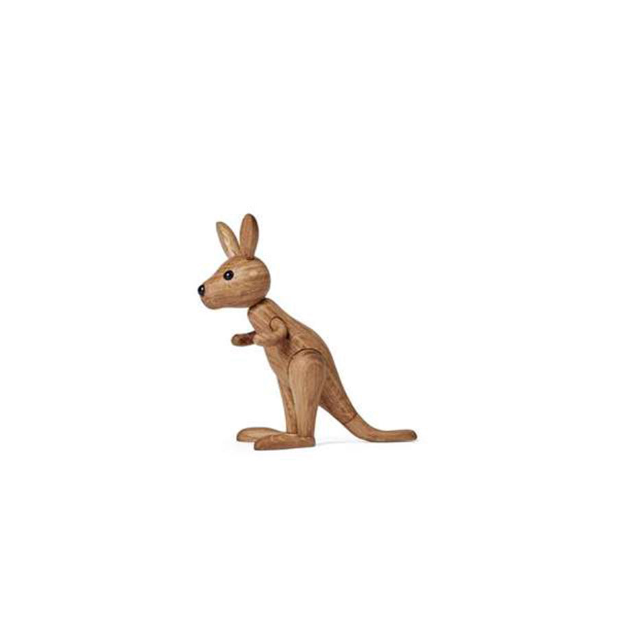 SPRING COPENHAGEN: Spring Copenhagen Wooden Figures Roo – liten tre-kenguru figur i profil, skandinavisk design mot hvit bakgrunn