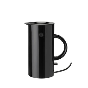 Stelton EM77 Mini vannkoker 0,5 liter i blank svart design