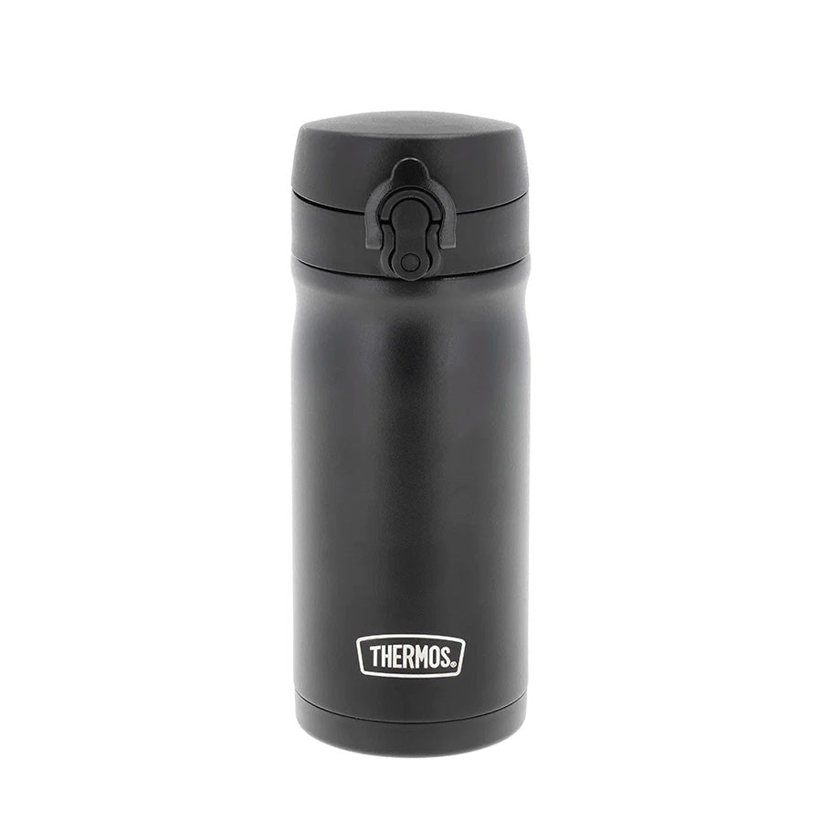 Thermos termokopp i matt svart rustfritt stål, ideell for å holde drikker varme i opptil 9 timer og kalde i opptil 24 timer.