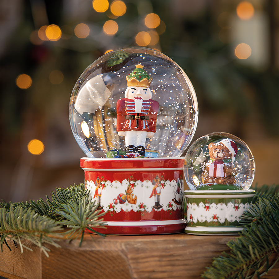 Villeroy & Boch Christmas Toys Snøkule Nøtteknekker 13x17cm
